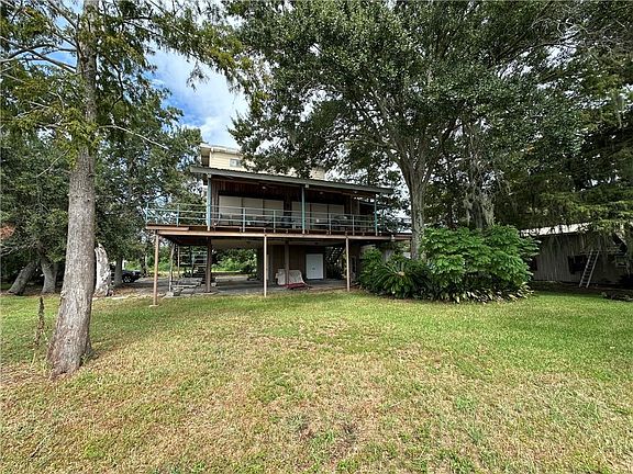 2nd image of 2034 Jean Lafitte Blvd