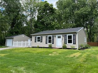 30 Center Rd, Rosendale, NY 12440