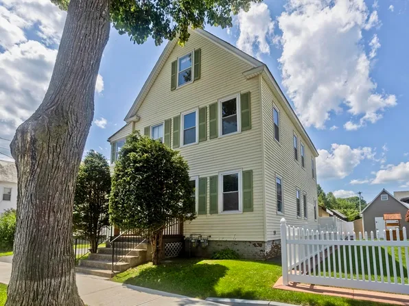 84 George St, Westfield, MA 01085