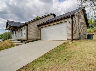 365 Half Rock Cir, Lyman, SC 29365