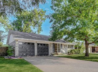 5514 Chantilly Ln, Houston, TX 77092