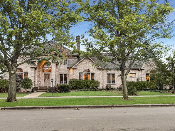 510 Meacham Ave, Park Ridge, IL 60068