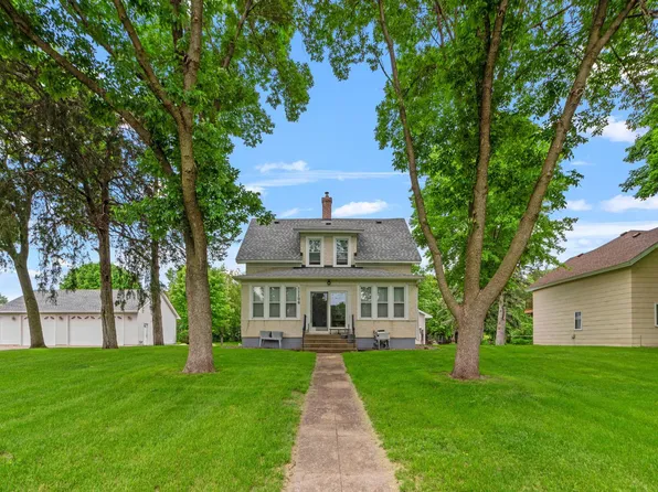 11106 River Rd NE, Hanover, MN 55341
