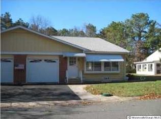 4 Bennington Rd, Bordentown, NJ 08505