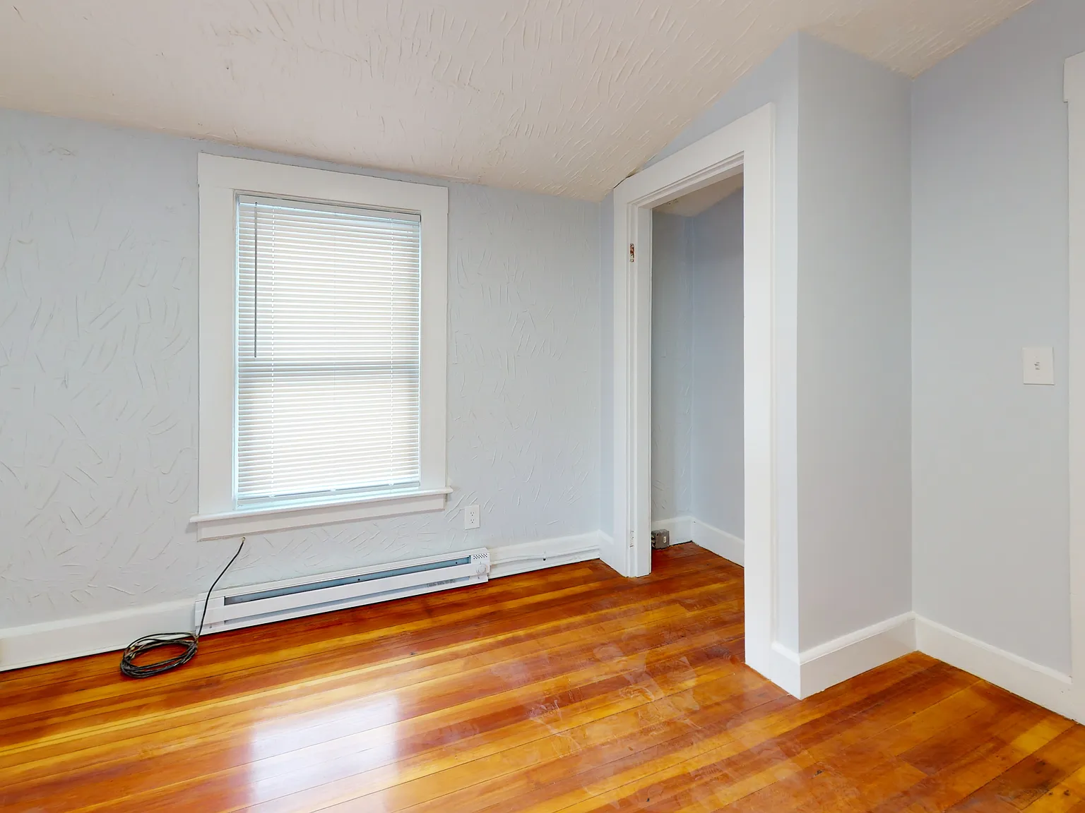 1 bed, 565 sqft, $2,200 — Photo 4