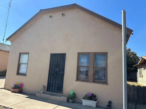 525 4th St, Gustine, CA 95322