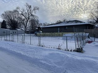 191 Black Hawk St, Council Bluffs, IA 51501