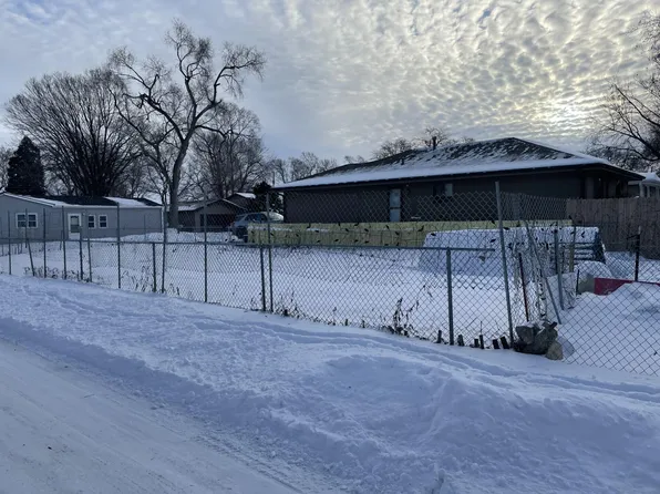 191 Black Hawk St, Council Bluffs, IA 51501