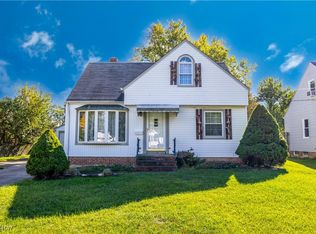 35614 Kilarney Rd, Willoughby, OH 44094