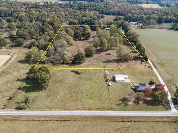 1 Teddy White Rd, Lexington, AL 35648