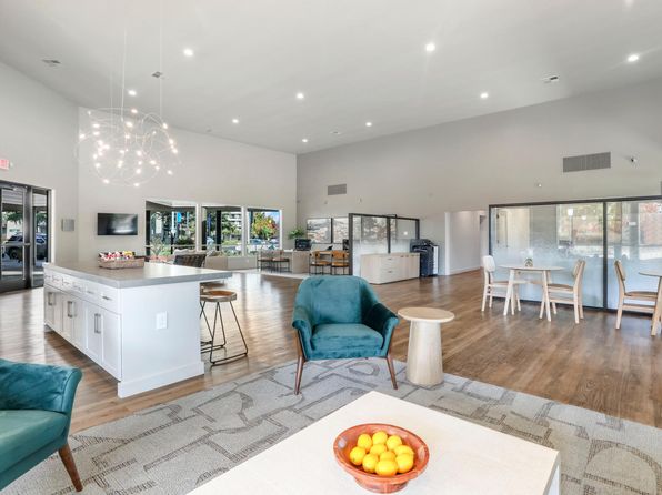 Venetian Bridges | 2244 Rosemarie Ln, Stockton, CA