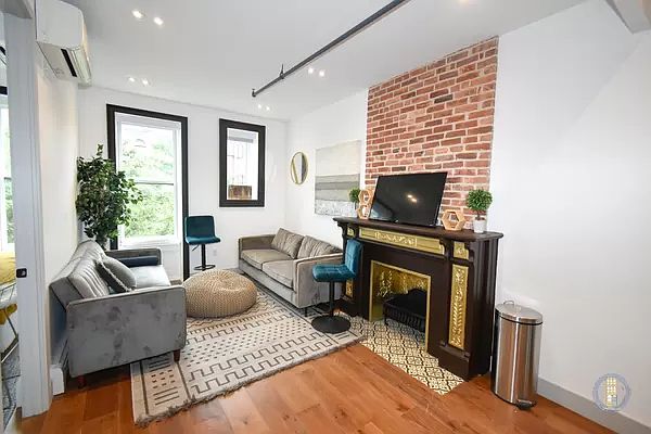 1st image of 1187 Dean St #3B