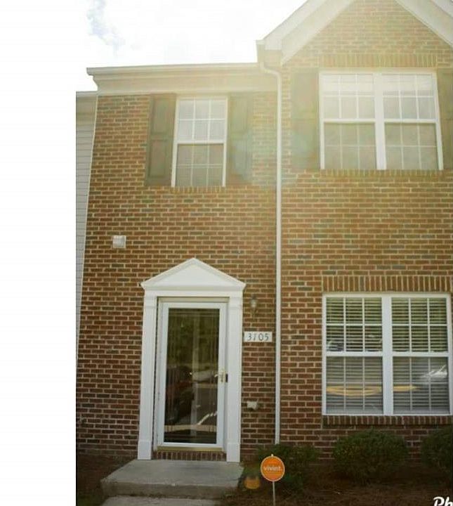 1st image of 3105 Leo Dr