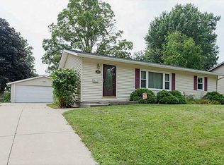 2525 McGowan Blvd, Marion, IA 52302