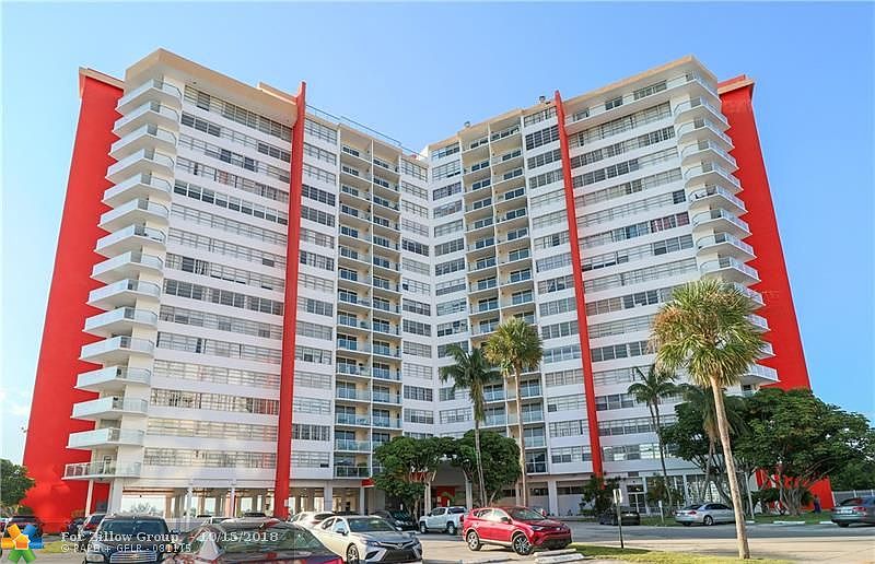 1st image of 1301 Miami Gardens Dr APT 1014W