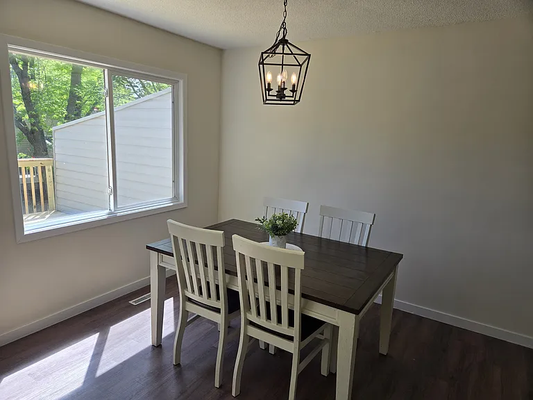 3553 Avon Dr — Photo 9