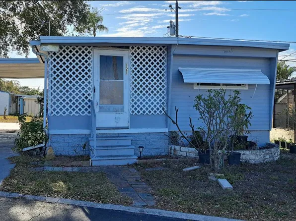 3565 58th Ave N Lot 121, Saint Petersburg, FL 33714