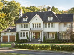 201 Otter Rock Dr, Greenwich, CT 06830