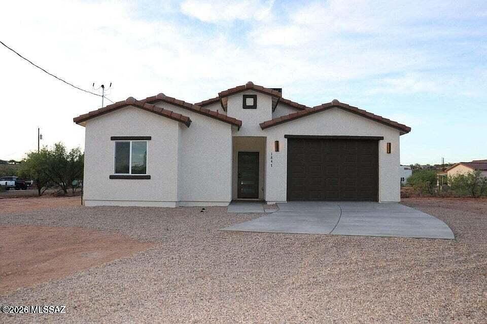 1st image of 1852 La Paz Ct