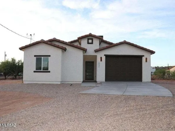 1852 La Paz Ct, Rio Rico, AZ 85648