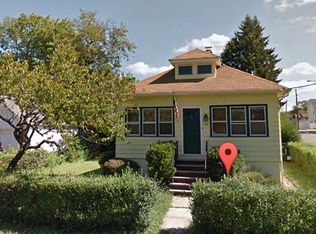 48 Woodview Ave, Fords, NJ 08863