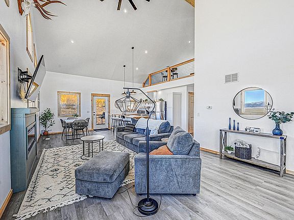 4th image of 621 Night Hawk Cir