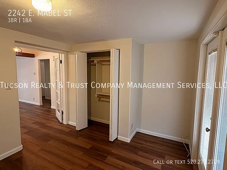 2242 E Mabel St — Photo 8