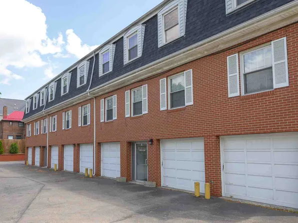 910 W Riverside Ave, Muncie, IN