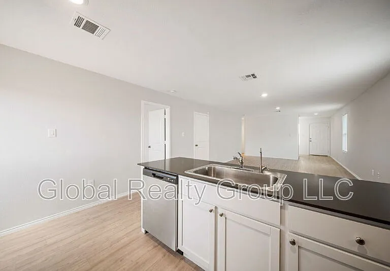 148 Cowboy Rdg — Photo 13