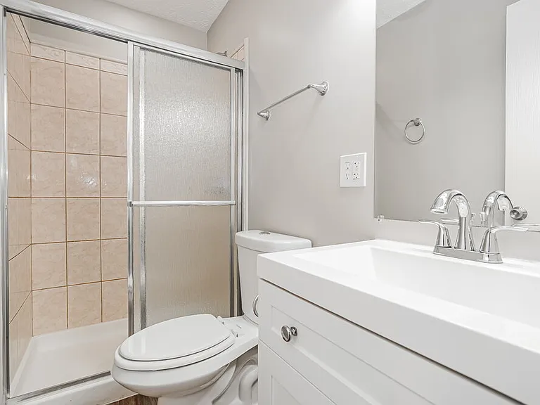 794 Wallinger Dr — Photo 14