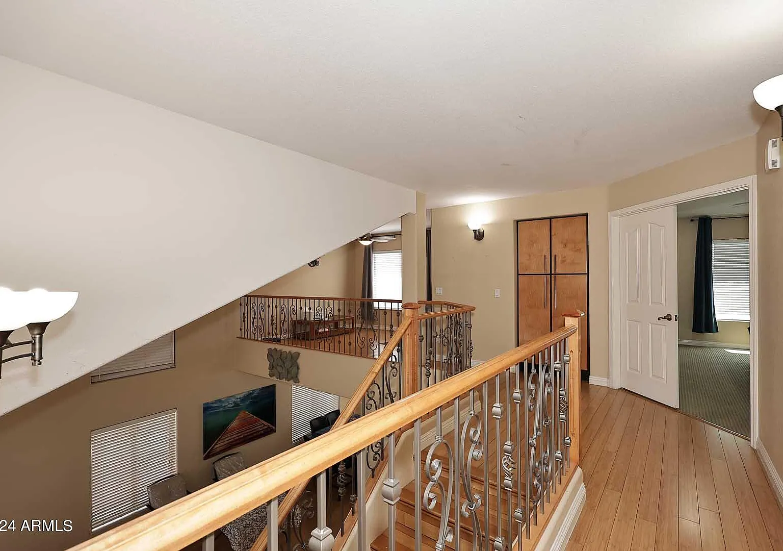 3 bed, 2.5 bath, 2035 sqft, $2,500 — Photo 4