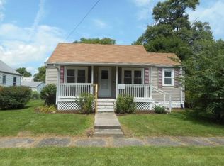 212 E Cherry St, Advance, IN 46102