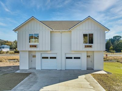 2815 Cyprus Cir, Moscow, ID, 83843