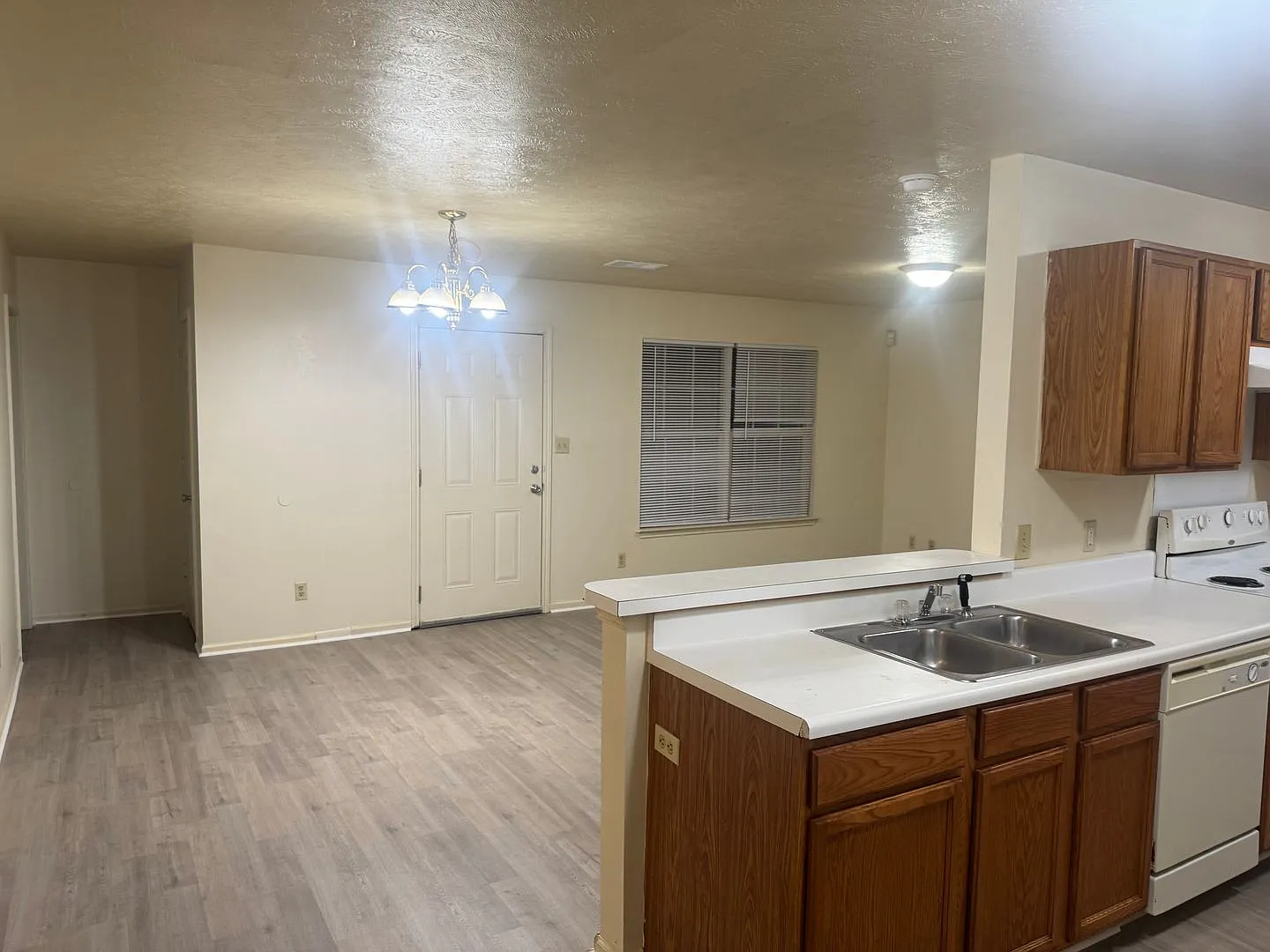 3 bed 2 bath low income house in Fort Smith Arkansas — Photo 3