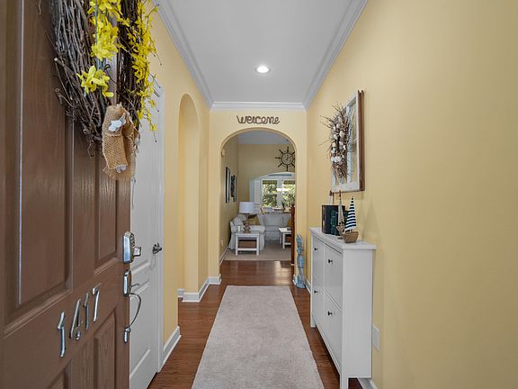 5th image of 1417 Thames Ct.