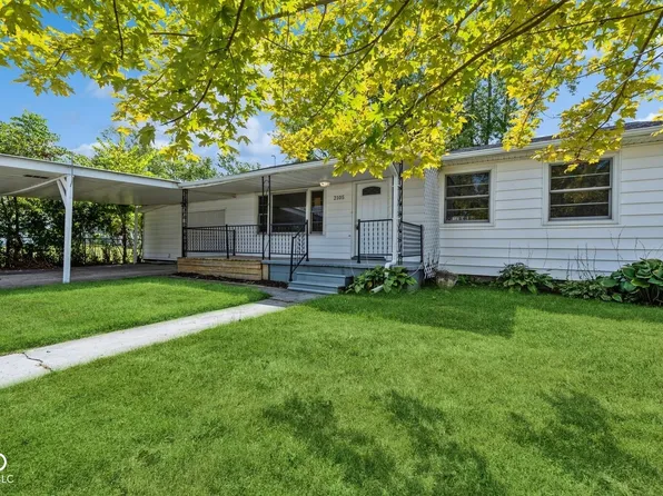 2105 P Ave, New Castle, IN 47362