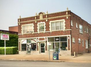 5241 Southwest Ave, Saint Louis, MO 63139