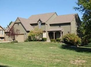 18889 Alden Ln, Olathe, KS 66062