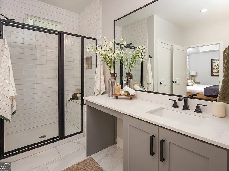 5150 Adairview Circle Hvn #4610 — Photo 6
