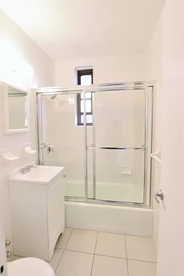 Rented by Bold New York | media 10