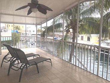 5th image of 274 Burgundy Dr