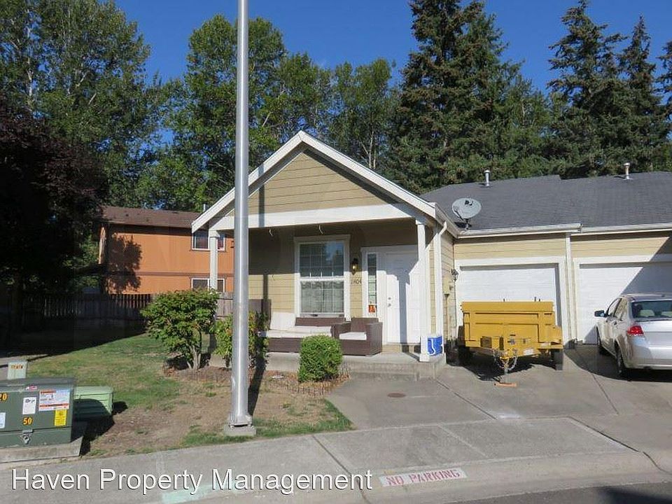 1st image of 11404 6th Ave E