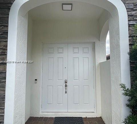 3rd image of 11288 NW 44th Ter