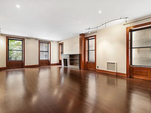 5th image of 229 W 97th St #2/3C