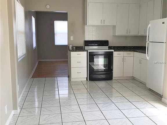 3rd image of 1252 56th Ave N