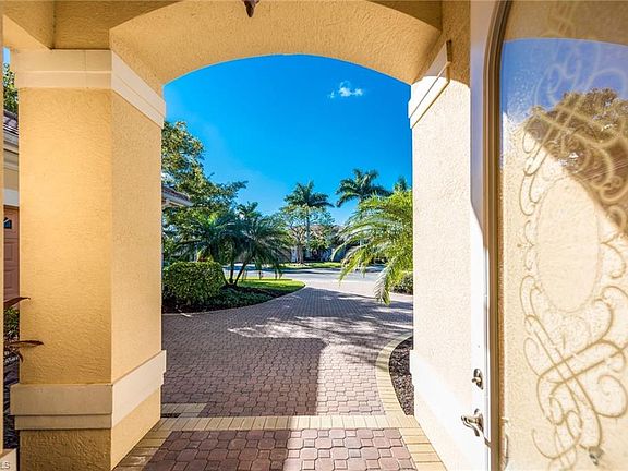 4th image of 7085 Peach Blossom Ct
