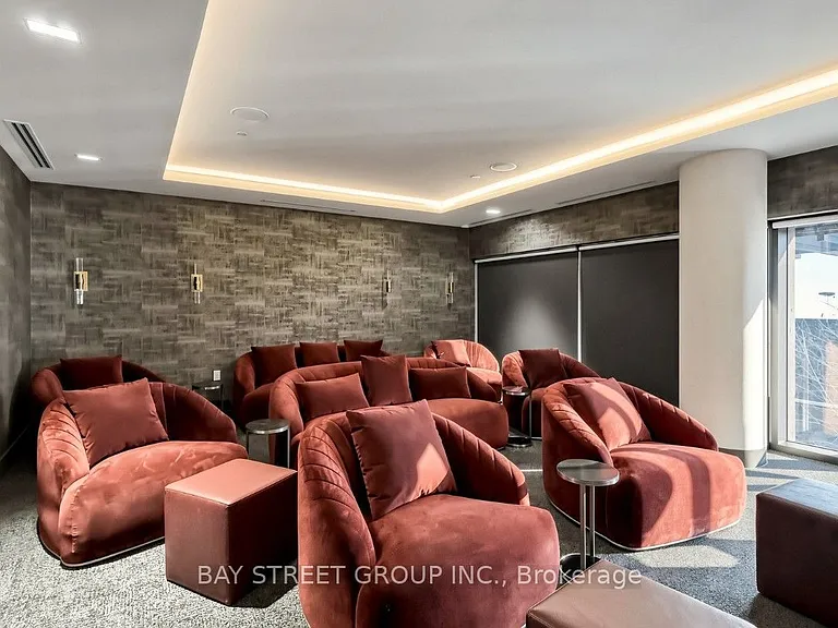 5858 Yonge St #2023 — Photo 48