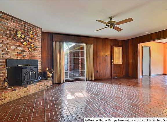 4th image of 301 E Buffwood Dr