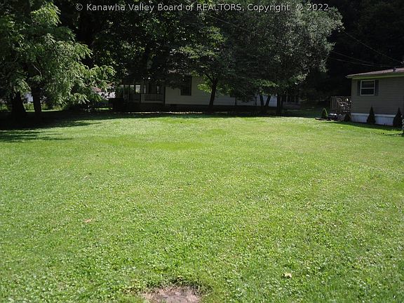3rd image of 603 Georges Dr
