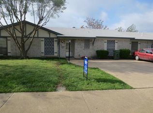 1006 Plover Ln, Arlington, TX 76015